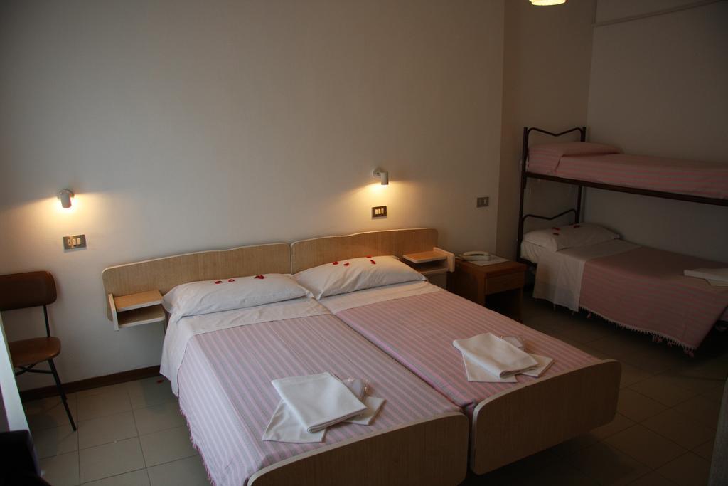 Hotel Orchidea Rimini Chambre photo